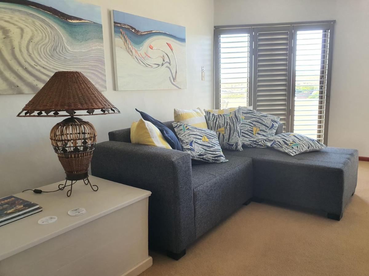 Albatross Guesthouse Langebaan Εξωτερικό φωτογραφία