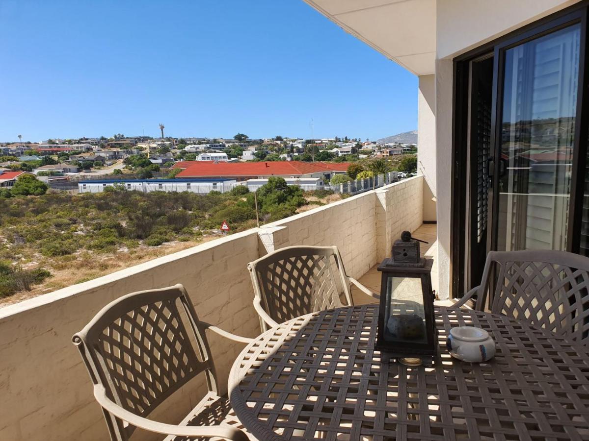 Albatross Guesthouse Langebaan Εξωτερικό φωτογραφία