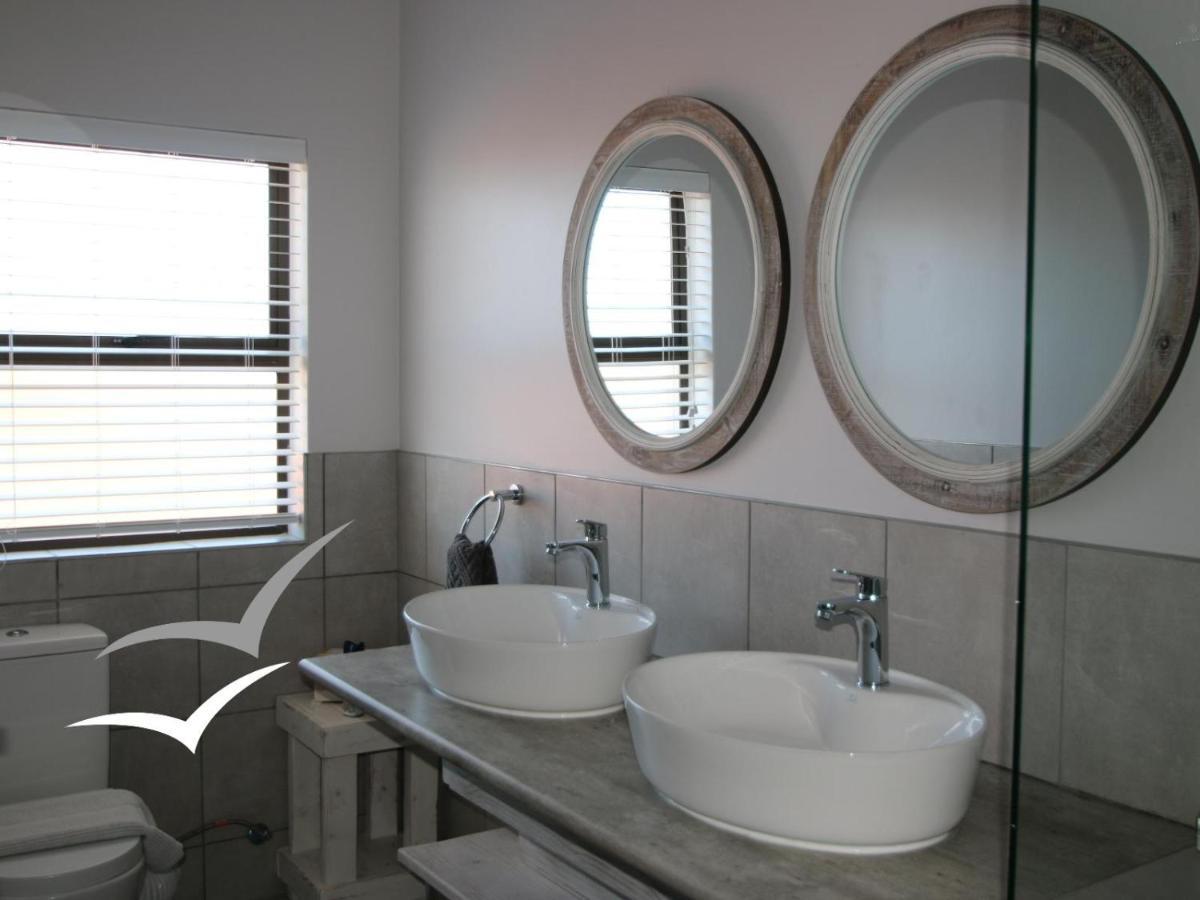 Albatross Guesthouse Langebaan Εξωτερικό φωτογραφία