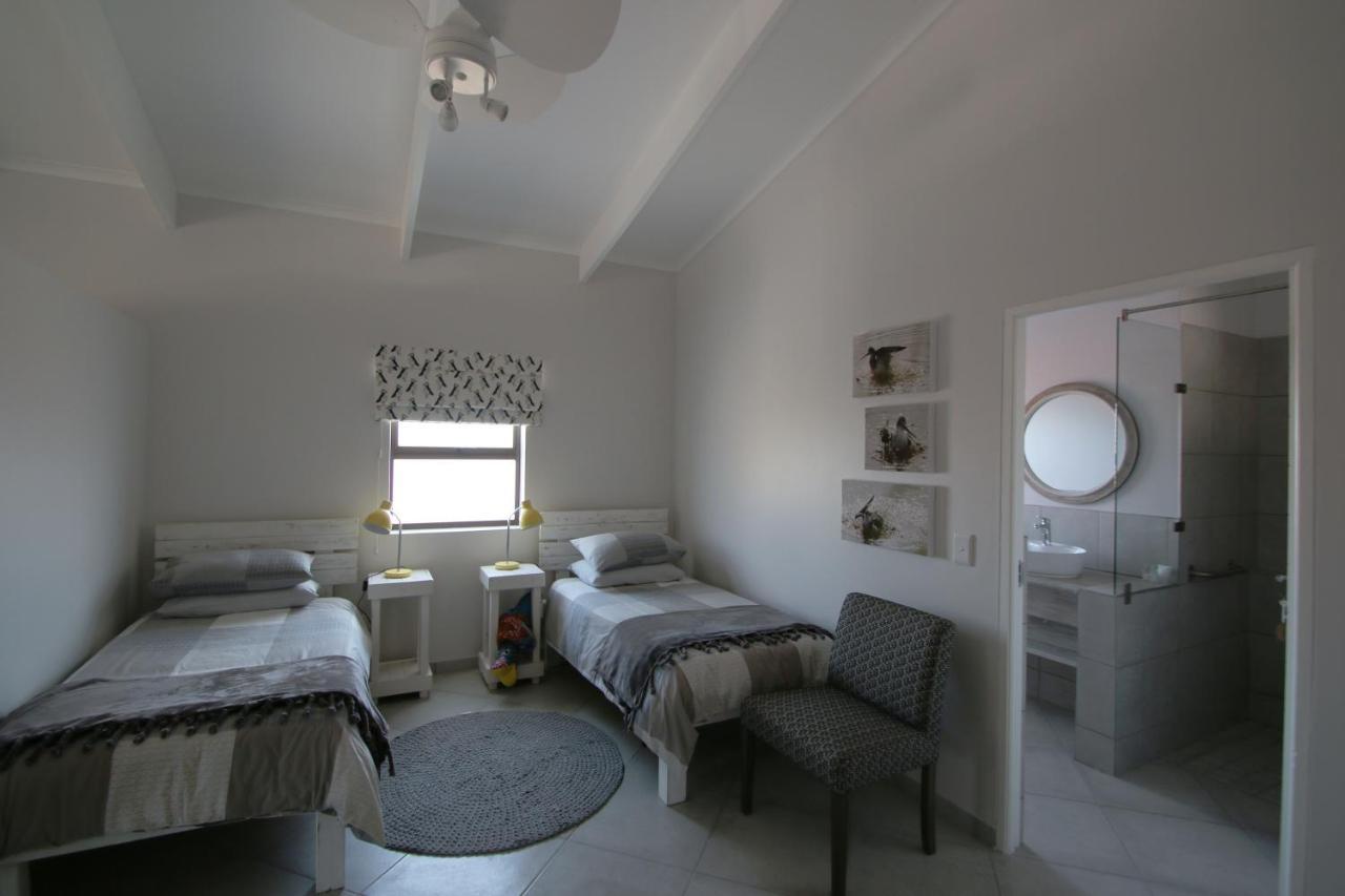 Albatross Guesthouse Langebaan Εξωτερικό φωτογραφία